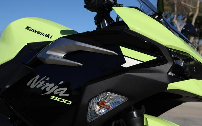 2026 Kawasaki Ninja® 500 ABS Metallic Yellowish Green/Ebony