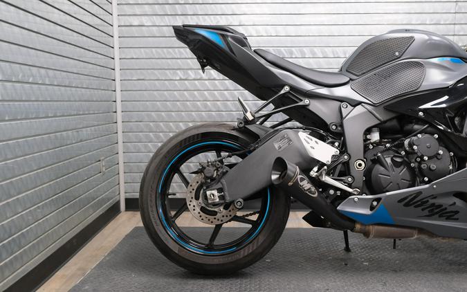 2025 KAWASAKI NINJA ZX-6R ABS