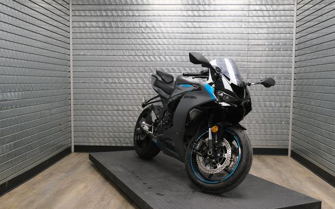 2025 KAWASAKI NINJA ZX-6R ABS