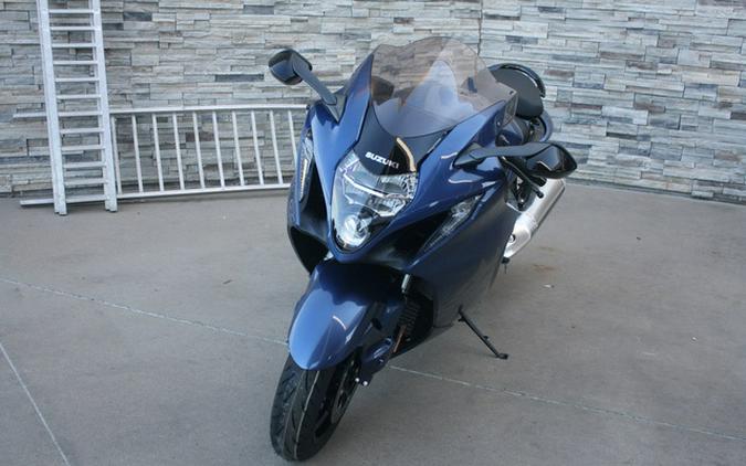 2027 Suzuki GSX1300RRZM7