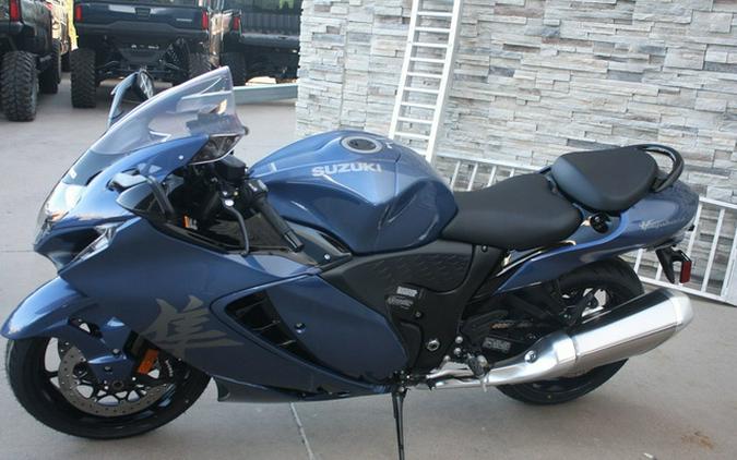 2027 Suzuki GSX1300RRZM7