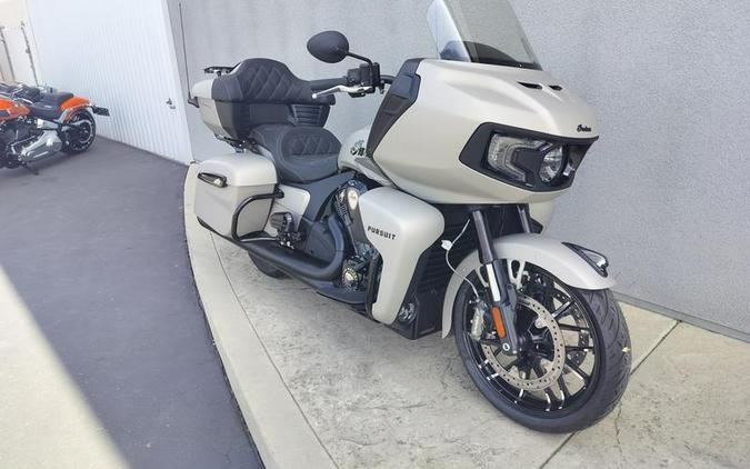 2023 Indian Motorcycle® Pursuit Dark Horse with Premium Package Silver Quartz Smoke