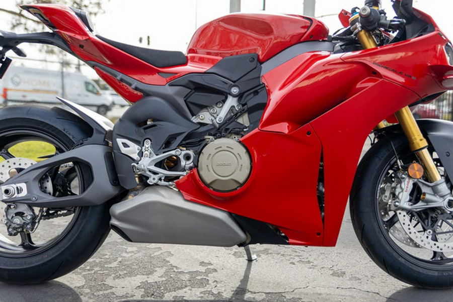 2025 Ducati Panigale V4 S