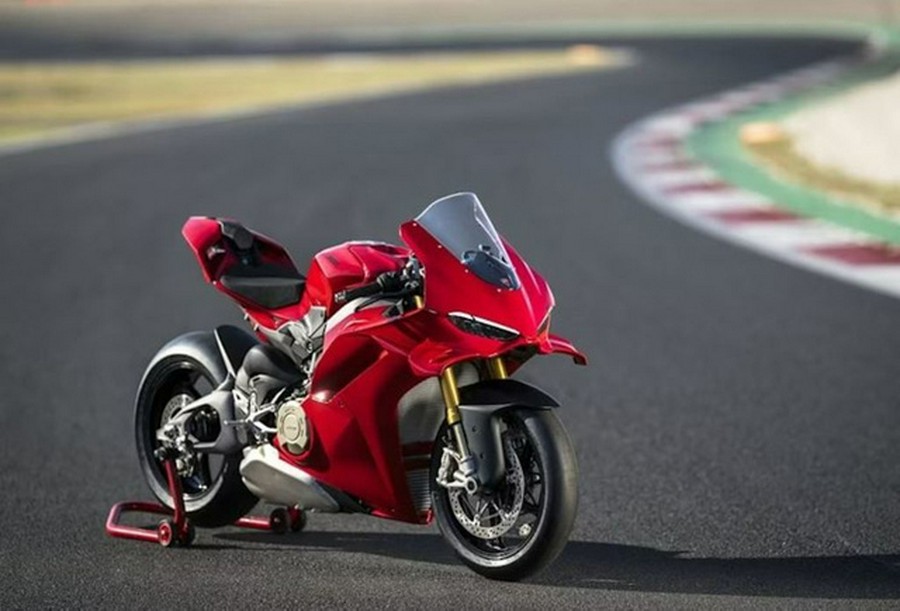 2025 Ducati Panigale V4 S