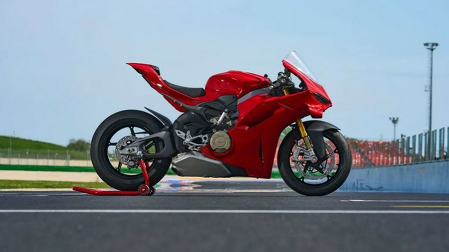 2025 Ducati Panigale V4 S