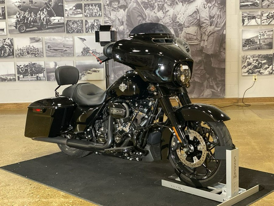 2021 Harley-Davidson FLHXS - Street Glide Special