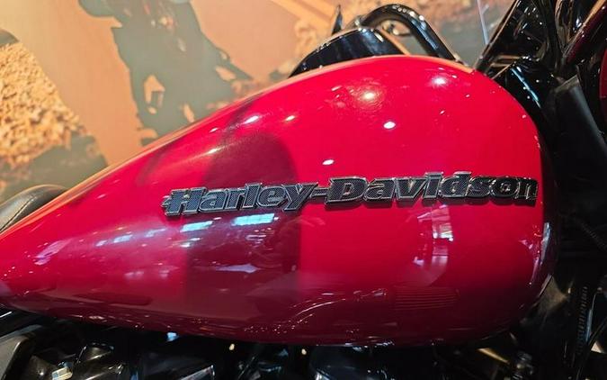 2020 Harley-Davidson® FLTRK - Road Glide® Limited