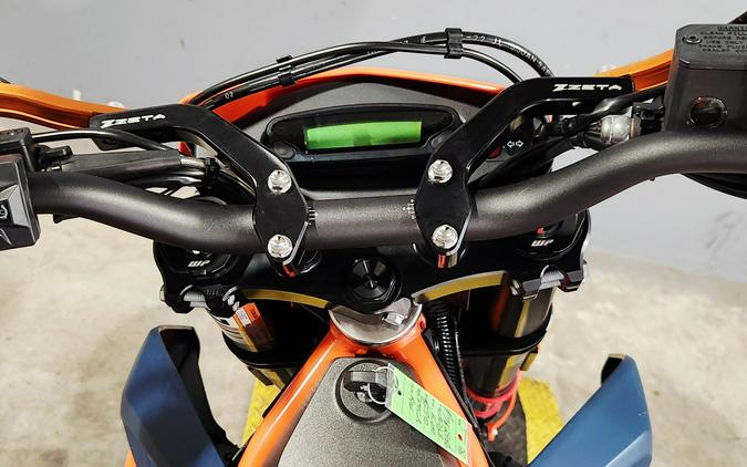2023 KTM 690 SMC R