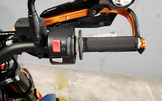 2023 KTM 690 SMC R