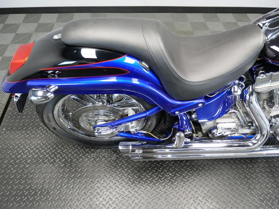 2004 Harley-Davidson® FXSTD - Screamin' Eagle Softail® Deuce CVO