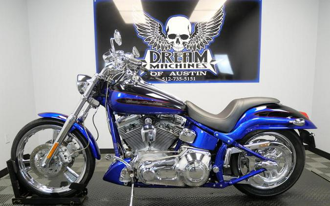 2004 Harley-Davidson® FXSTD - Screamin' Eagle Softail® Deuce CVO