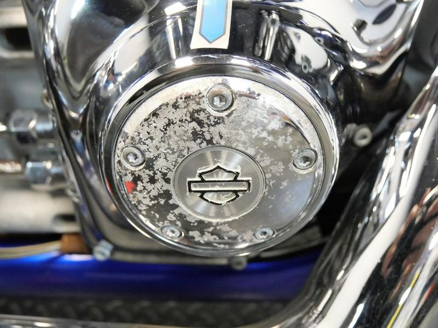 2004 Harley-Davidson® FXSTD - Screamin' Eagle Softail® Deuce CVO