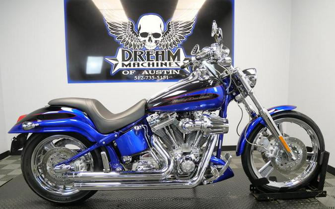 2004 Harley-Davidson® FXSTD - Screamin' Eagle Softail® Deuce CVO