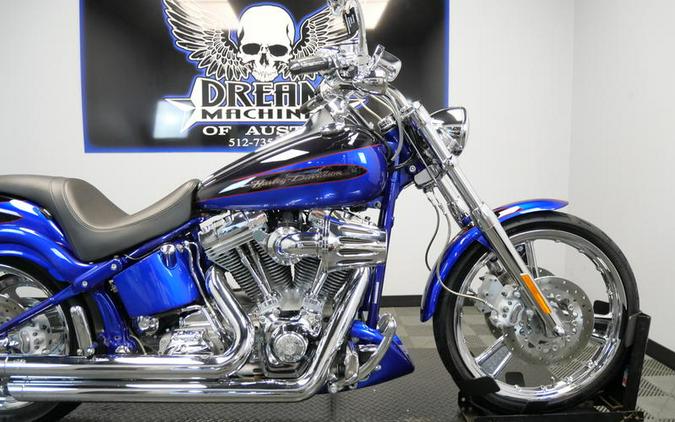 2004 Harley-Davidson® FXSTD - Screamin' Eagle Softail® Deuce CVO
