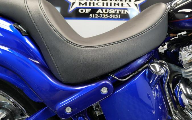 2004 Harley-Davidson® FXSTD - Screamin' Eagle Softail® Deuce CVO