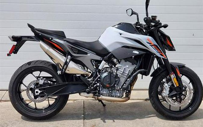 2024 KTM 790 Duke