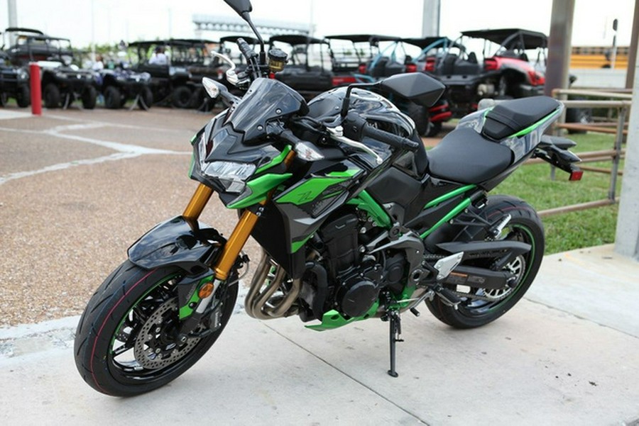 2024 Kawasaki Z900 SE ABS