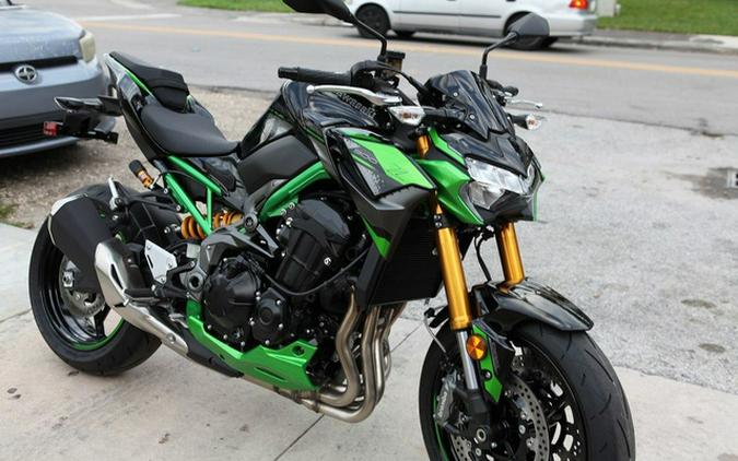 2024 Kawasaki Z900 SE ABS