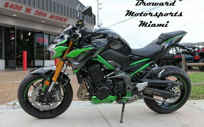 2024 Kawasaki Z900 SE ABS