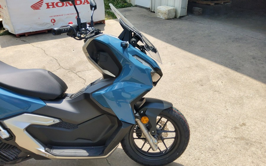 2025 Honda ADV 160