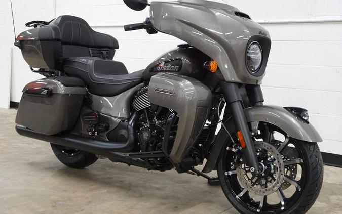 2025 Indian Motorcycle® Roadmaster® Dark Horse® w/Powerband Audio Heavy Metal