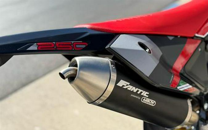 2025 FANTIC XEF250 TRAIL