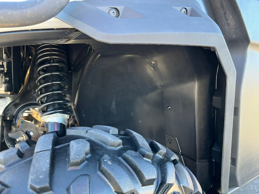 2019 Can-Am Defender XT™ CAB HD10