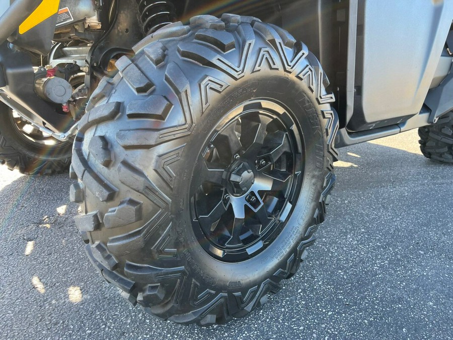 2019 Can-Am Defender XT™ CAB HD10