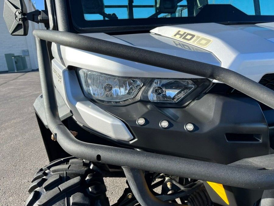 2019 Can-Am Defender XT™ CAB HD10
