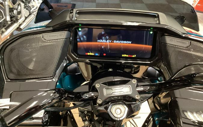 2026 Harley-Davidson® Road Glide 3 Teal Thunder