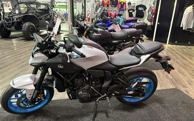 2025 Yamaha MT 07