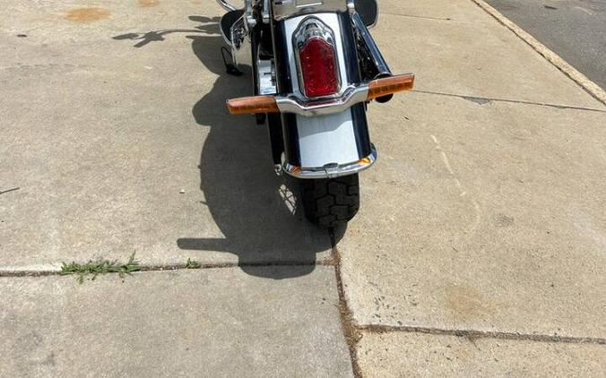 2019 Harley-Davidson Deluxe FLDE