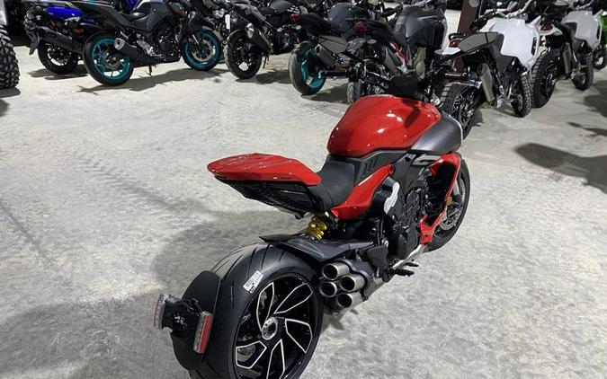 2024 Ducati Diavel V4 Red