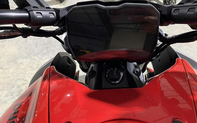 2024 Ducati Diavel V4 Red