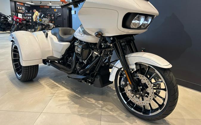 2025 Harley-Davidson Road Glide® 3