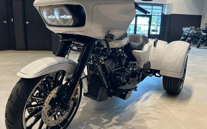 2025 Harley-Davidson Road Glide® 3