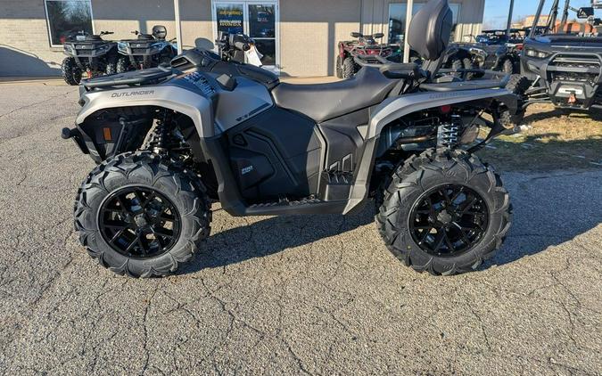2026 Can-Am® Outlander MAX XT 700