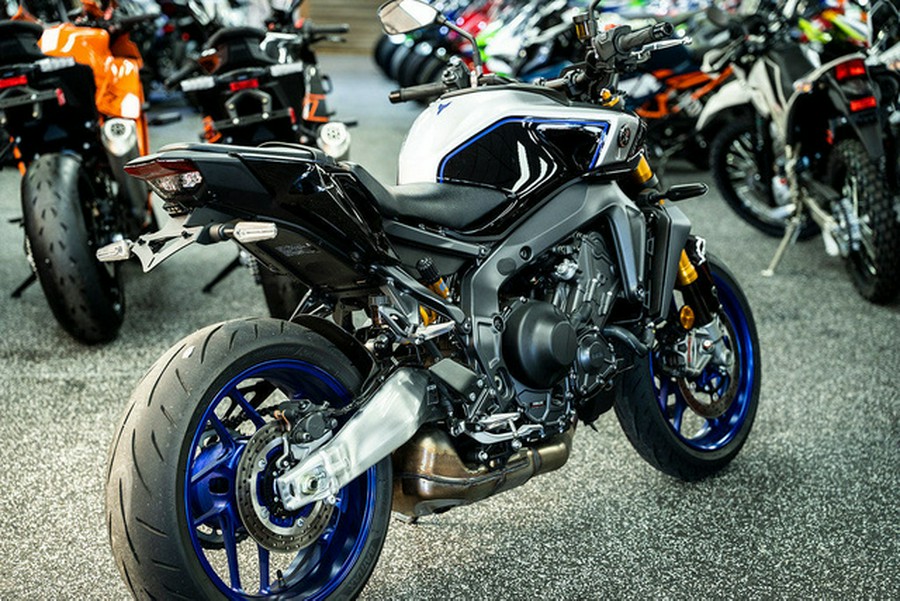 2025 Yamaha MT 09 SP