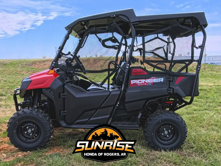 2026 Pioneer 700-4 - Honda
