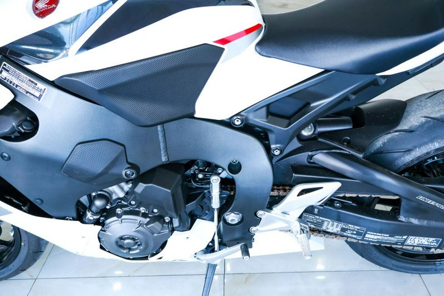 2025 Honda CBR1000RA (ABS)