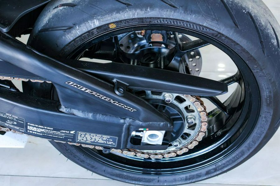 2025 Honda CBR1000RA (ABS)