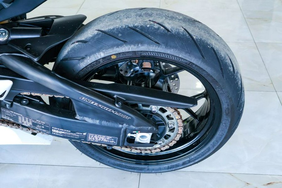 2025 Honda CBR1000RA (ABS)
