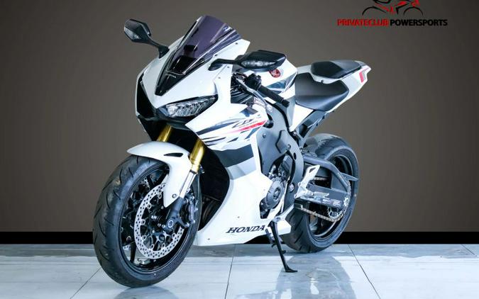 2025 Honda CBR1000RA (ABS)