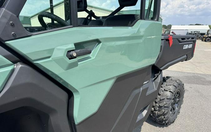 2026 Can-Am Defender DPS CAB HD10
