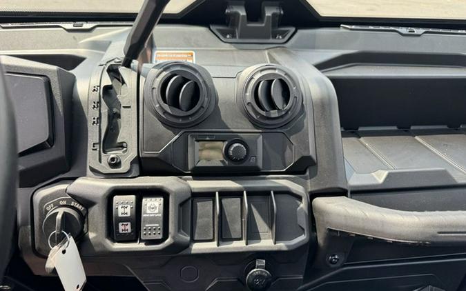 2026 Can-Am Defender DPS CAB HD10