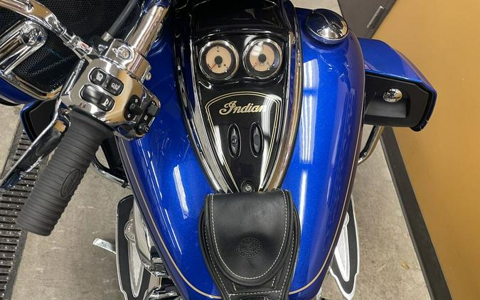 2018 Indian Motorcycle® Roadmaster® Elite ABS Cobalt Candy / Black Crystal w/ 23K Gold Trim