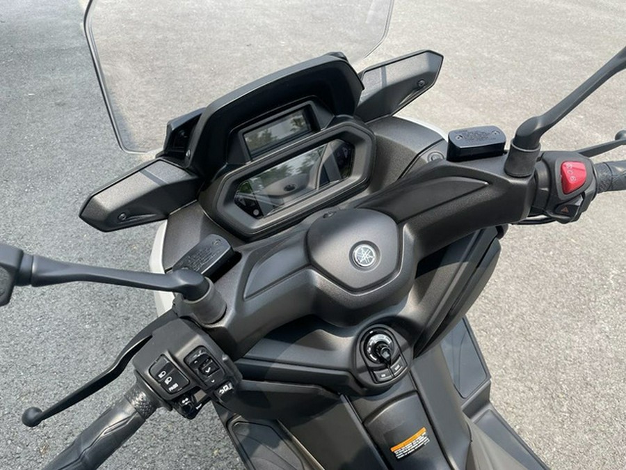 2024 Yamaha XMAX