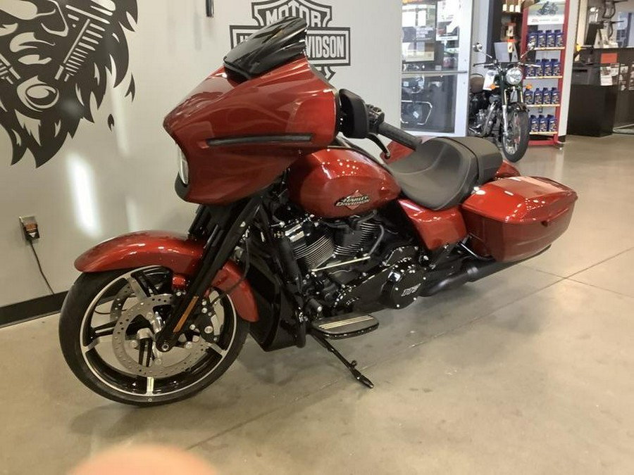2025 Harley-Davidson® FLHX - Street Glide®