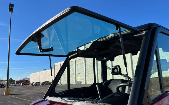 2024 Can-Am Defender 6X6 Limited HD10