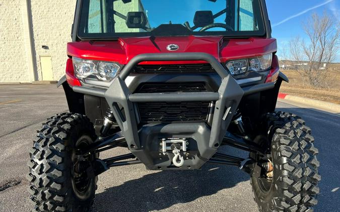 2024 Can-Am Defender 6X6 Limited HD10